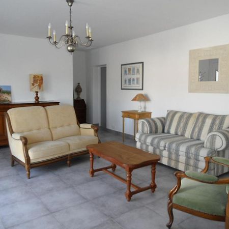 Logement Entre Mer Et Montagne Roujan Buitenkant foto