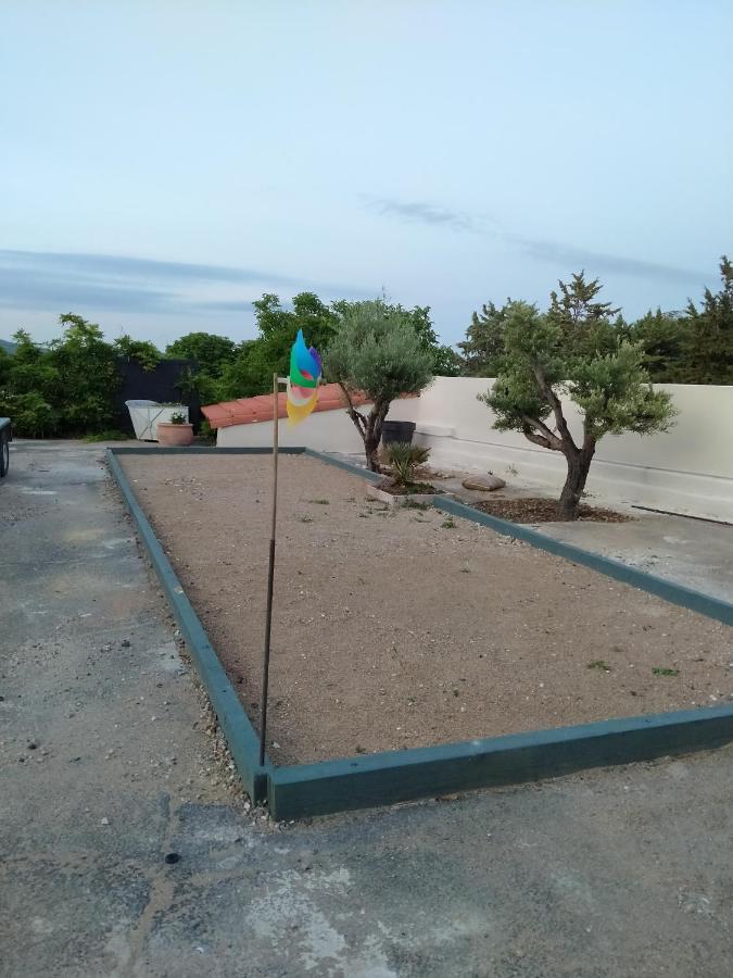 Logement Entre Mer Et Montagne Roujan Buitenkant foto