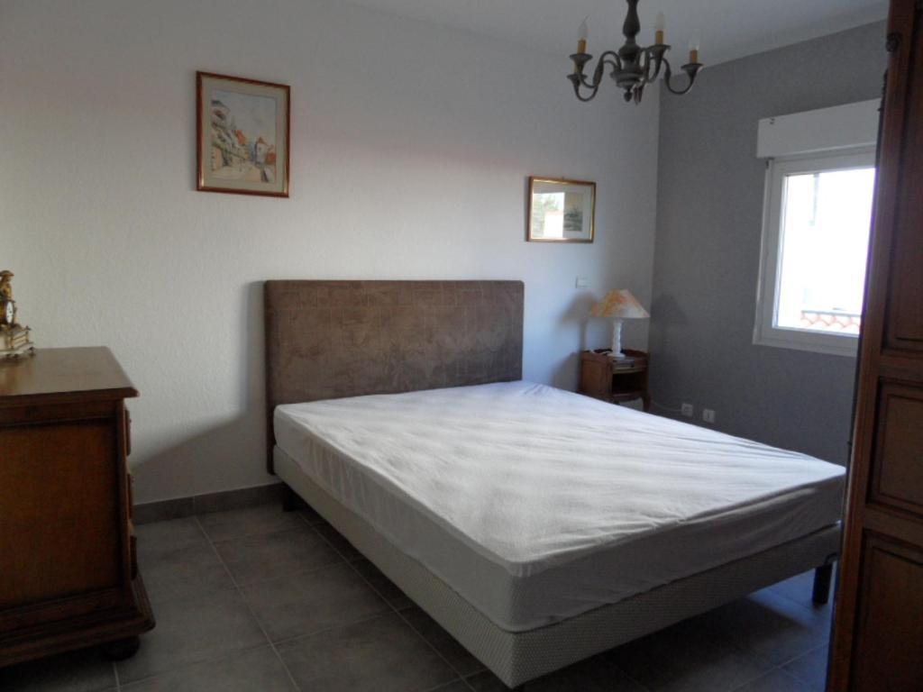 Logement Entre Mer Et Montagne Roujan Buitenkant foto